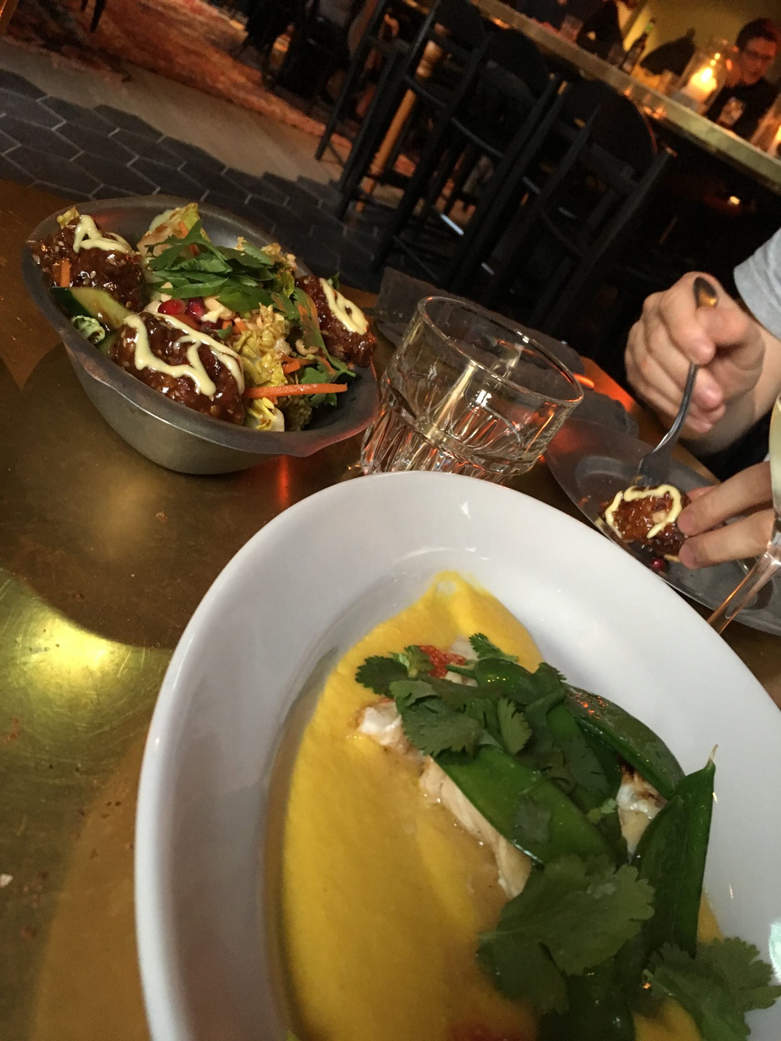 Hühnchen, Fisch, Neni