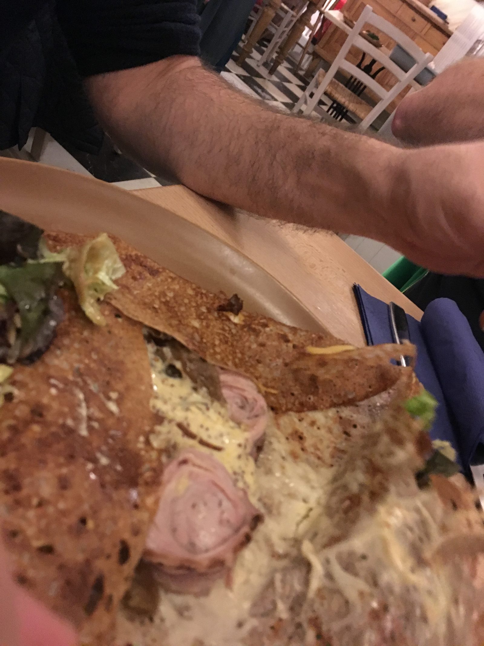 Galette mit Kuttelwurst