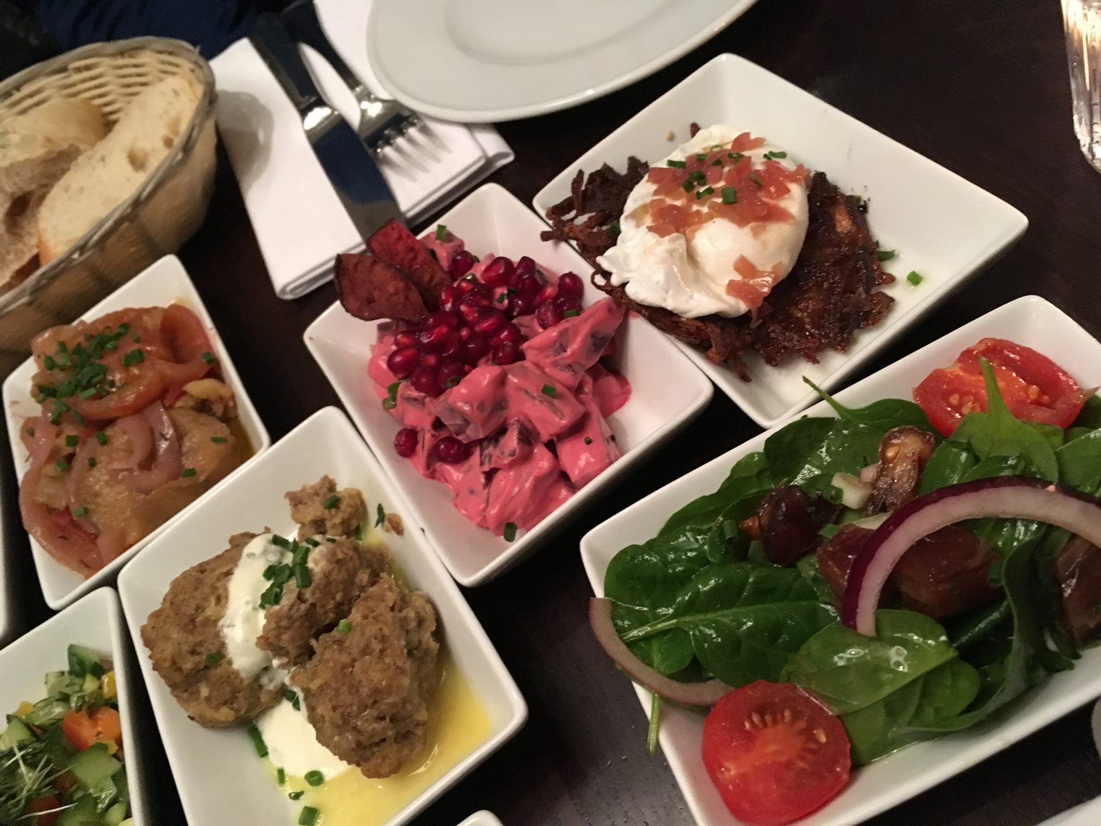 Mezze, Café Leonar