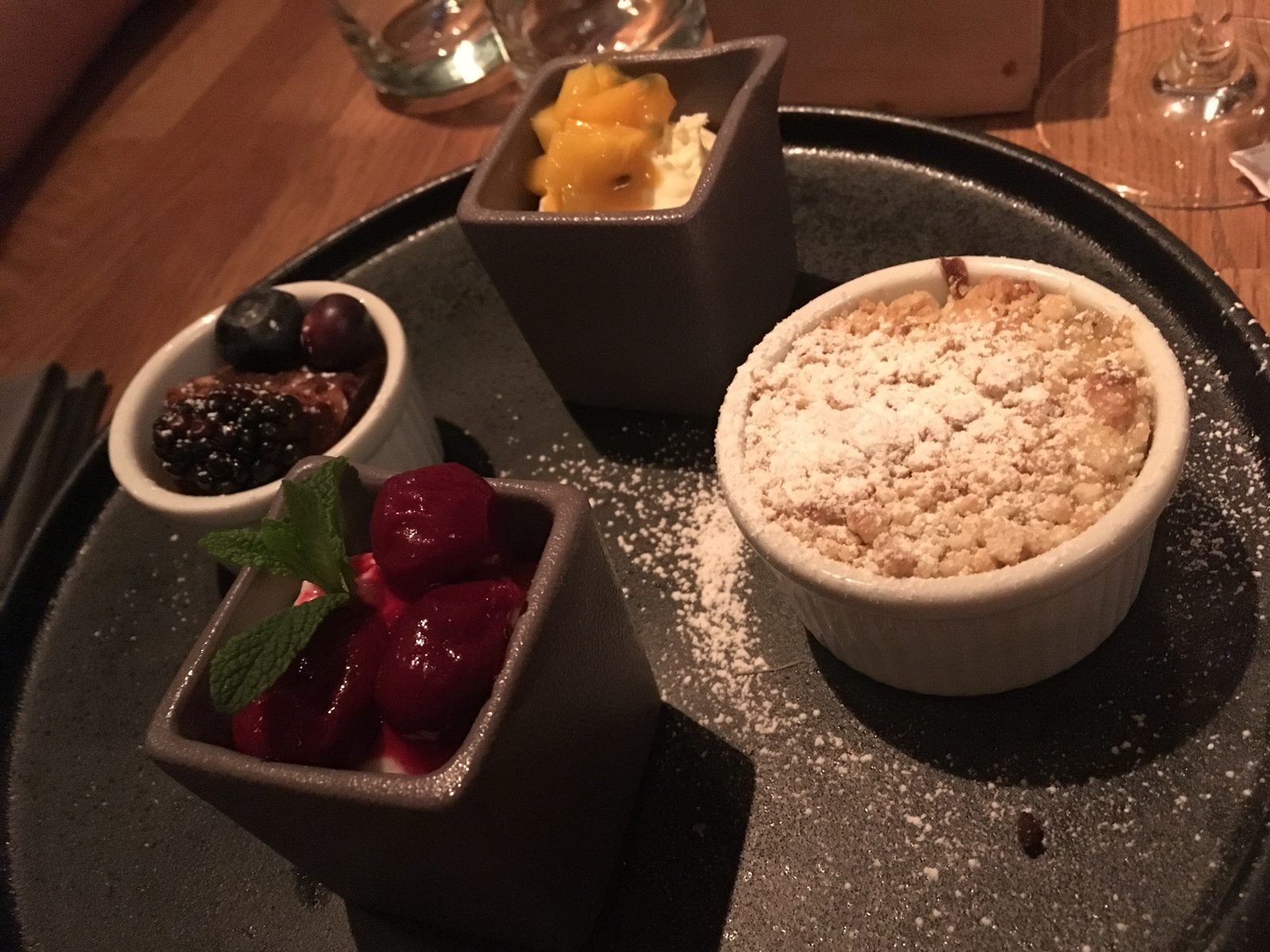 gemischter Nachtisch