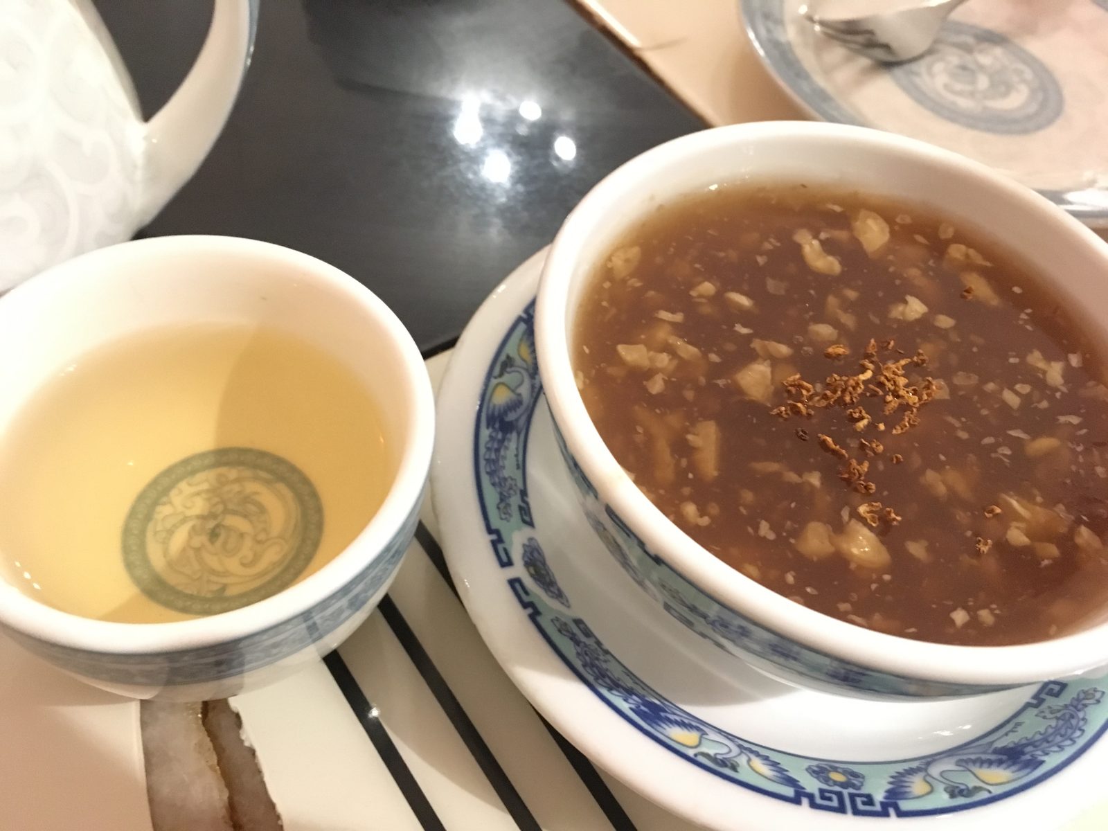 Walnußsuppe