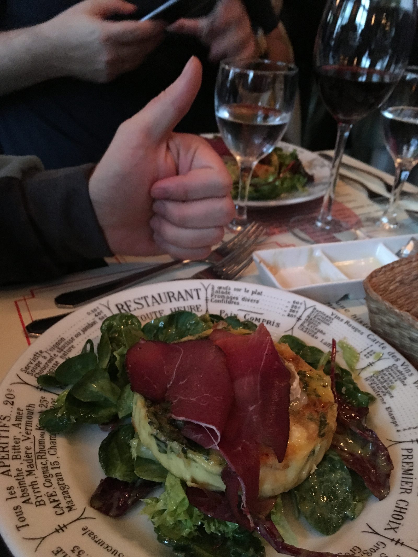 Le Flan d'Asperges au Pistou et sa copine aigre