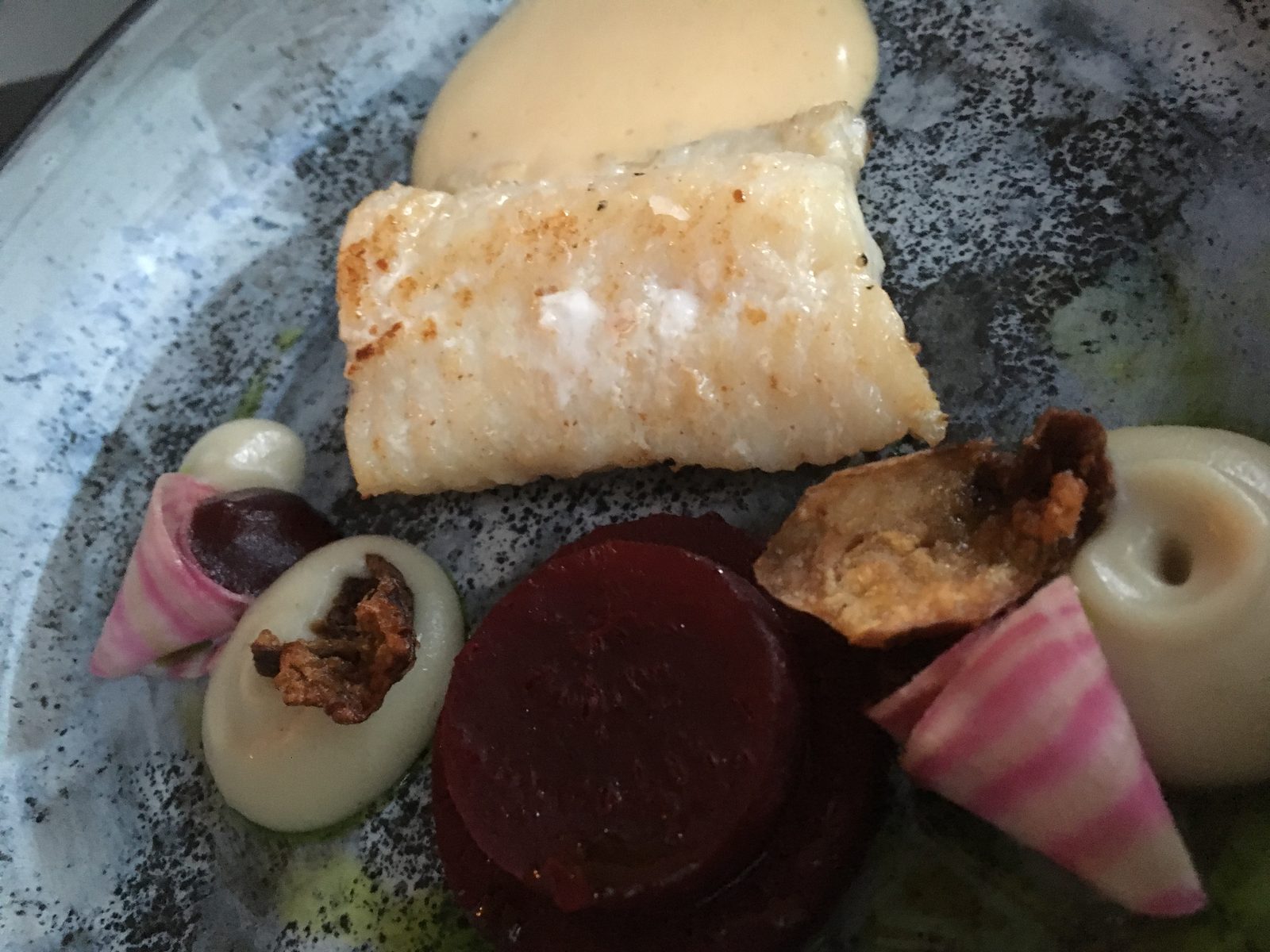 Steinbeißer, Topinambur, Rote Bete, Miso