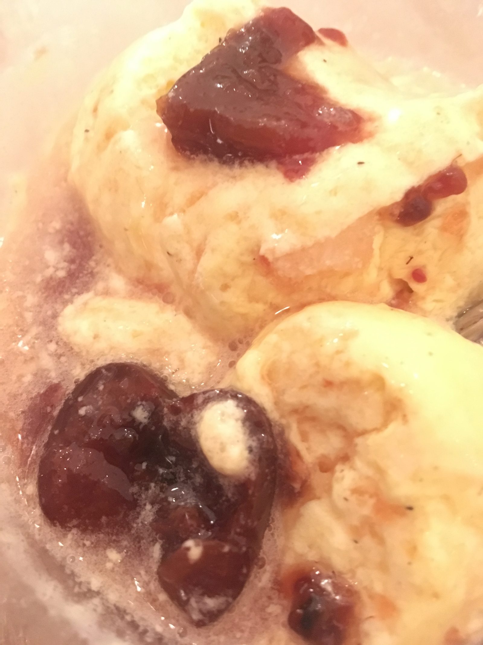 Eis und Rumtopf