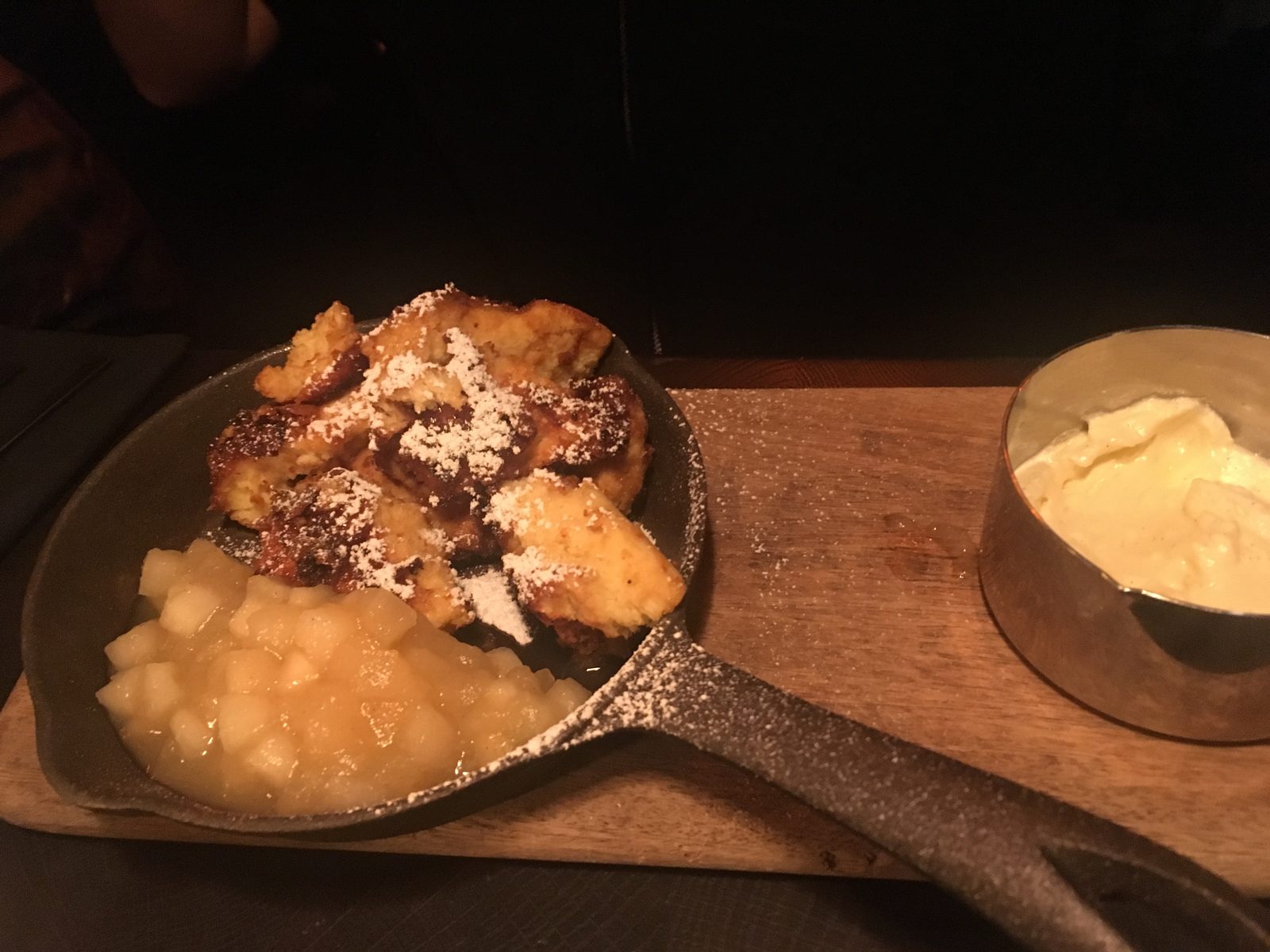 Kaiserschmarrn, Sahne