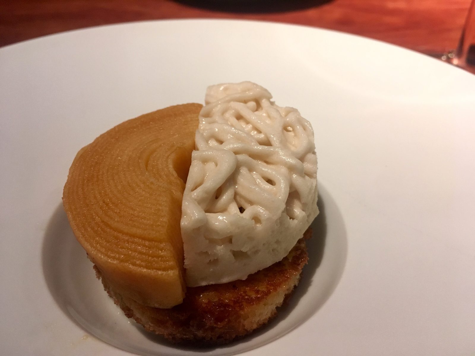Apfel und Spaghettieis