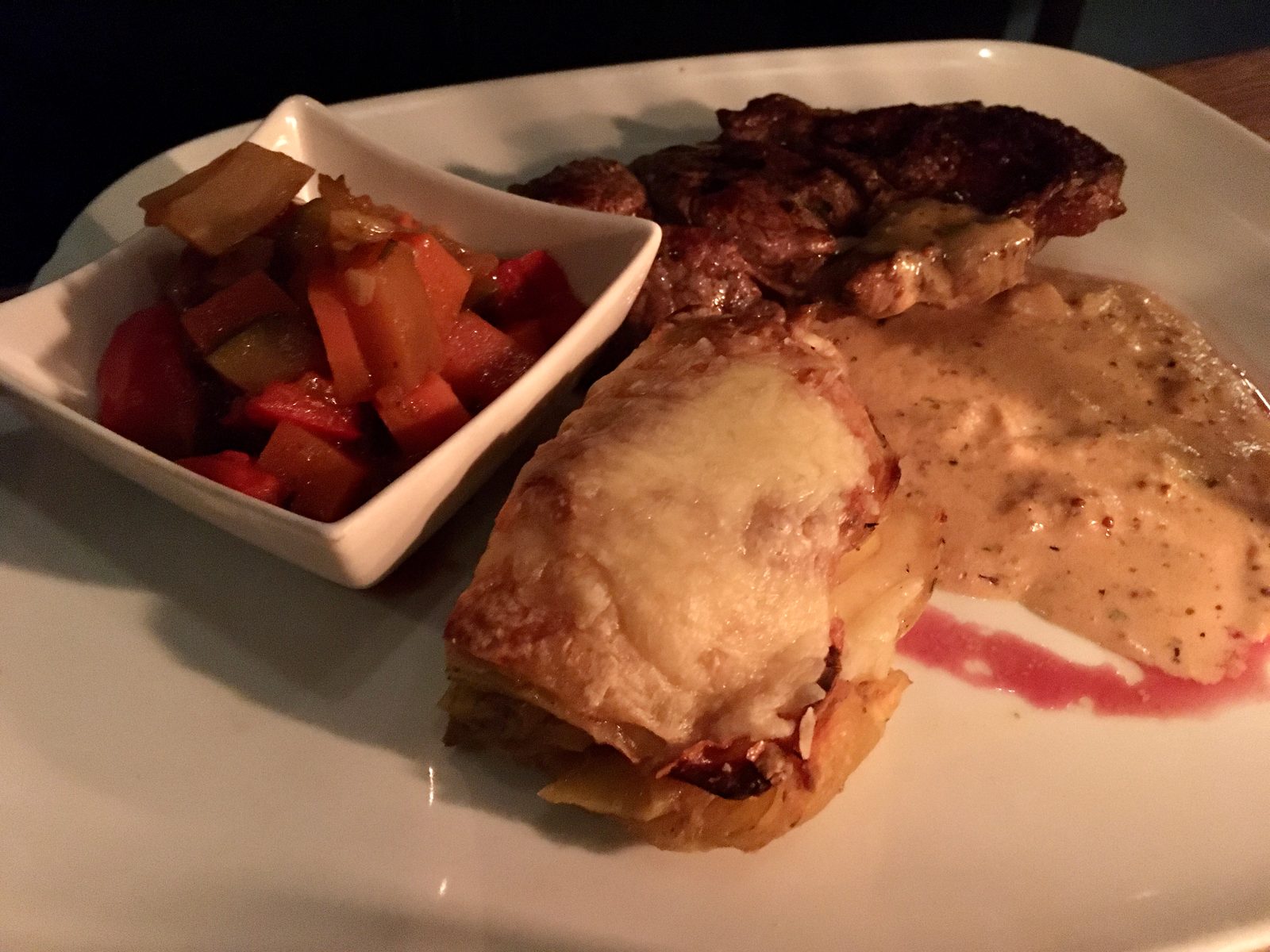 Entrecôte mit Ratatouille