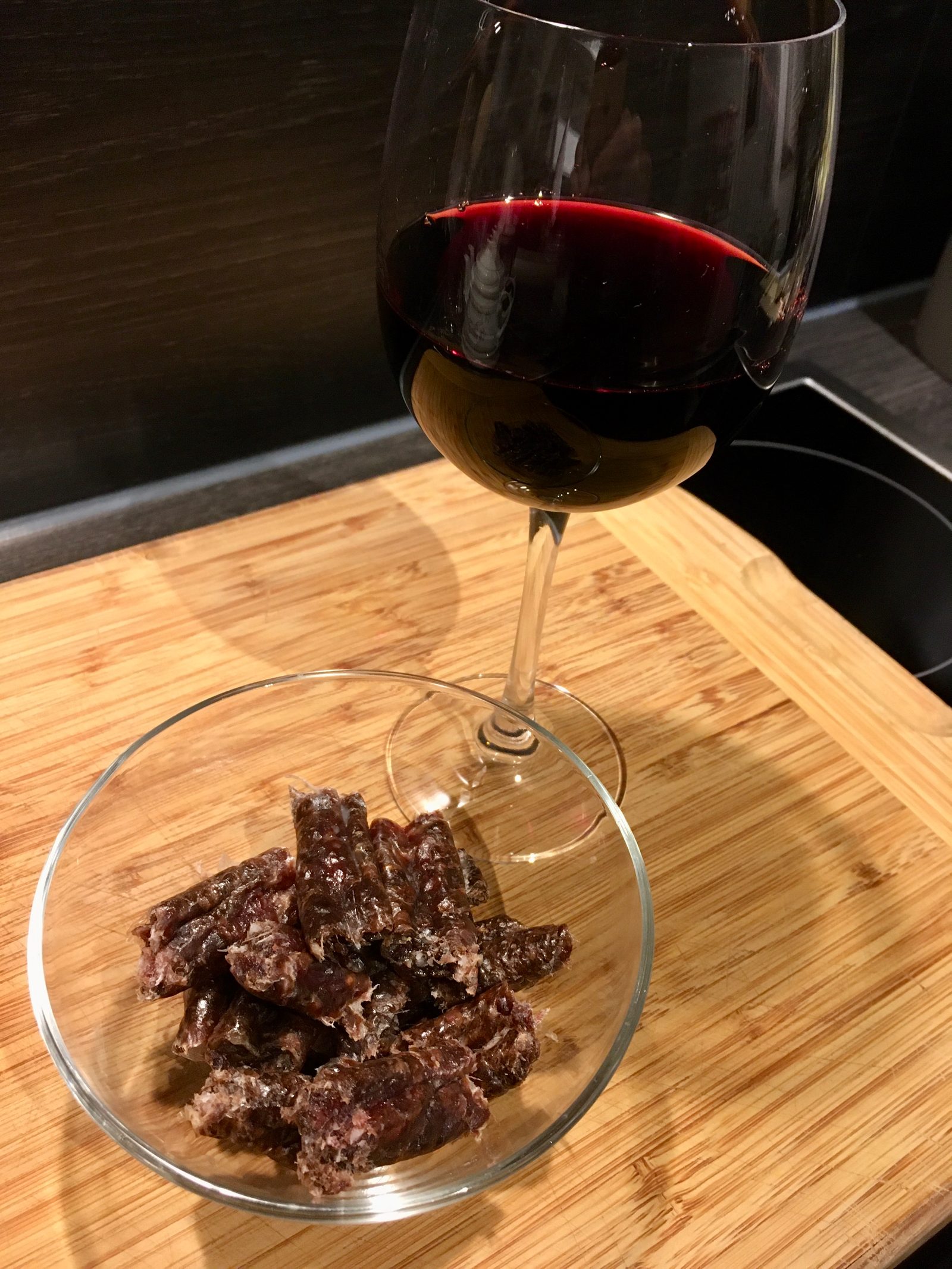 droë wors & Rotwein