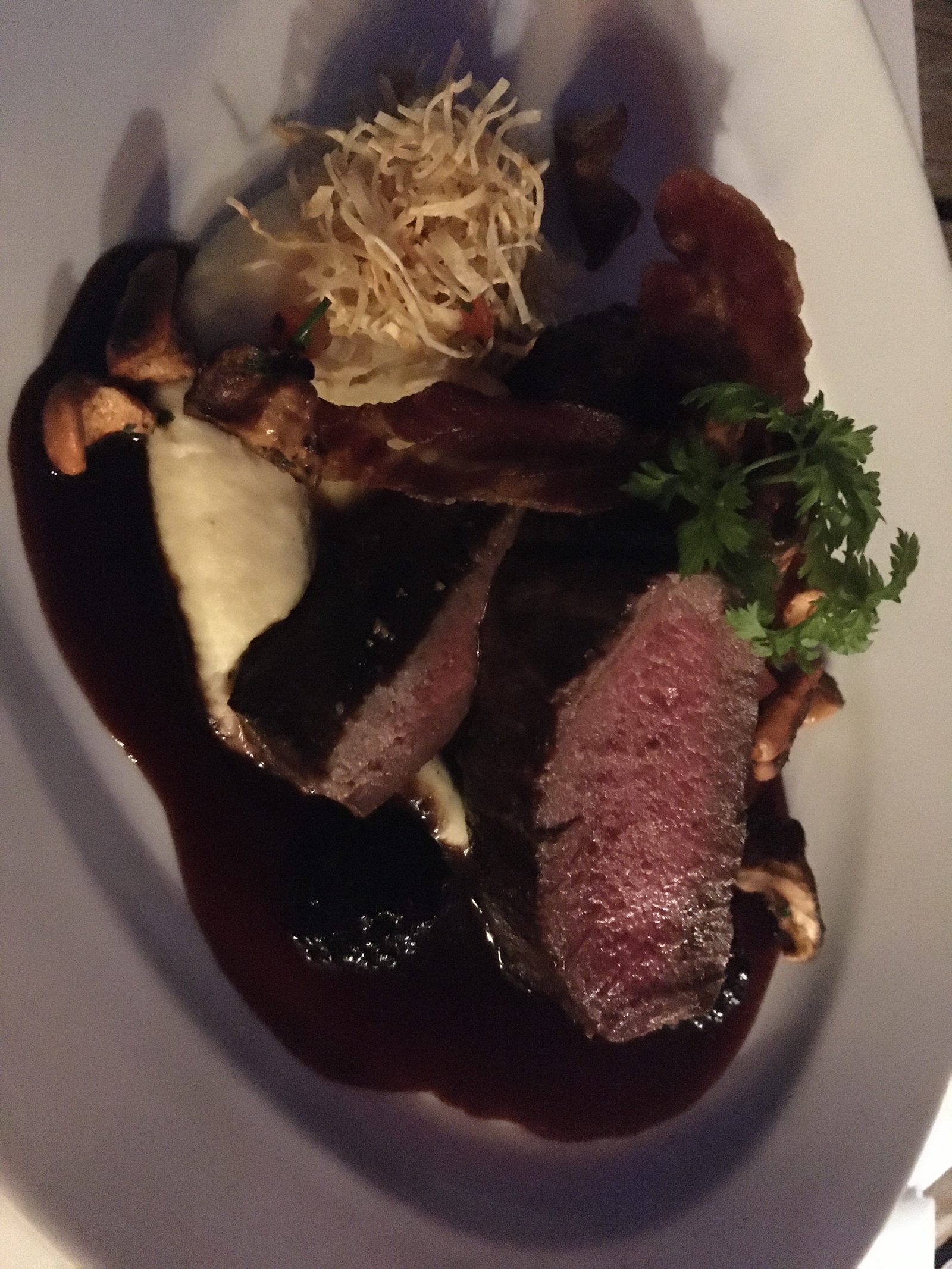 Hirschrücken, Pilze, Speck