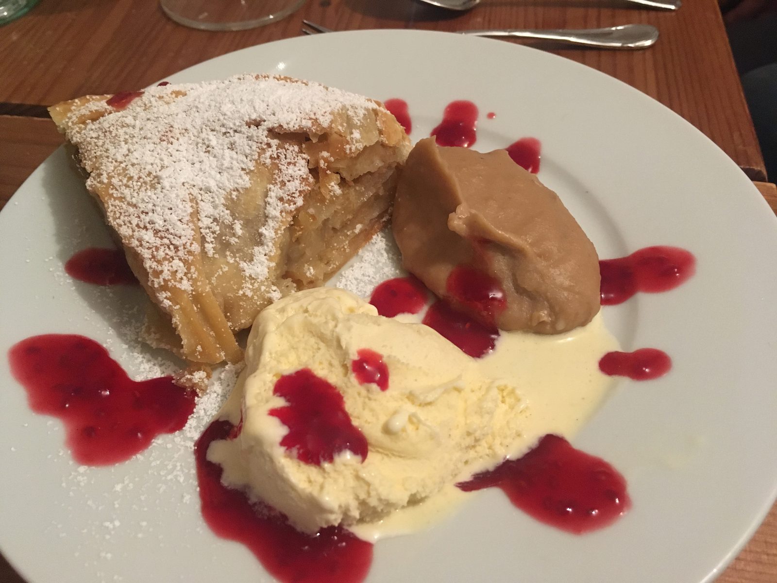 Apfelstrudel