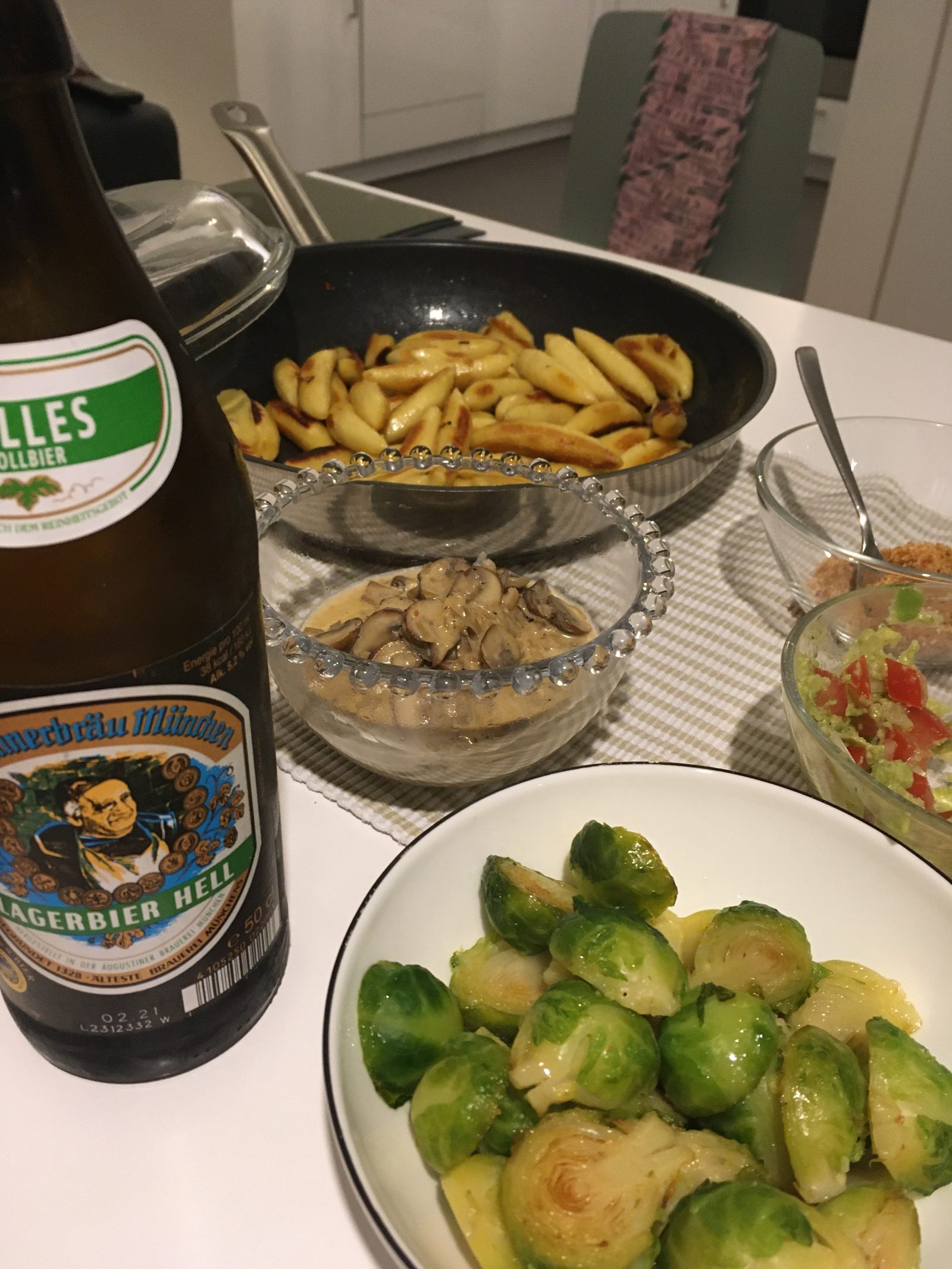 Rosenkohl, Helles