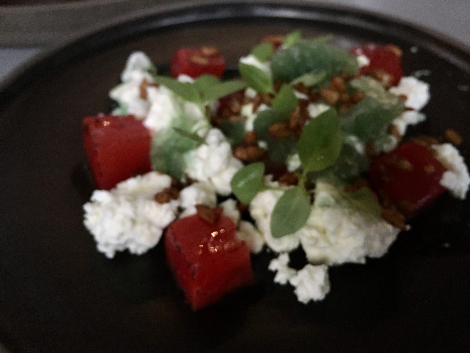 Ziegenkäse vom Hof Brachenbruch
Wassermelone / Melisse / Kerne